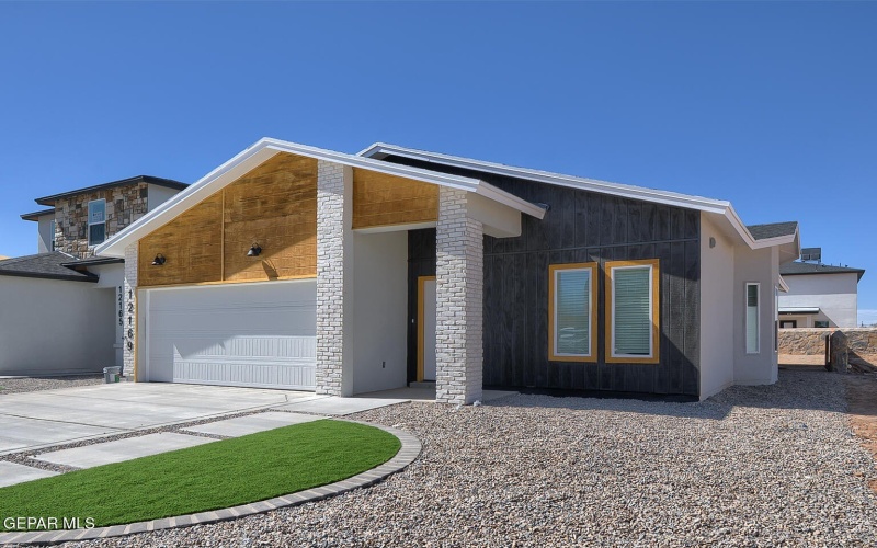 15140 ENDURANCE Avenue, El Paso, TX 79938, 4 Habitaciones Habitaciones , ,2 BañosBaños,Residential,En Venta,15140 ENDURANCE Avenue,0,940030