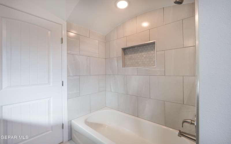 215 Bonnie Trail, Santa Teresa, NM 88008, 3 Habitaciones Habitaciones , ,2 BañosBaños,Residential,En Venta,215 Bonnie Trail,0,940035