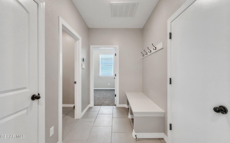 1644 Folkstone Street, El Paso, TX 79928, 4 Bedrooms Bedrooms, ,1 BathroomBathrooms,Residential,For Sale,1644 Folkstone Street,0,940041