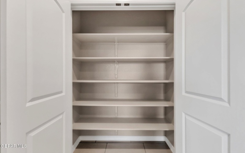 1644 Folkstone Street, El Paso, TX 79928, 4 Bedrooms Bedrooms, ,1 BathroomBathrooms,Residential,For Sale,1644 Folkstone Street,0,940041