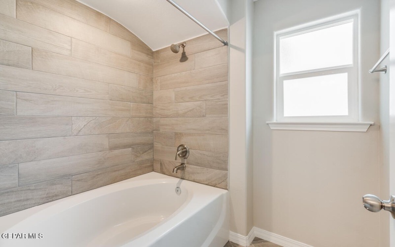 210 Bonnie Trail, Santa Teresa, NM 88008, 4 Habitaciones Habitaciones , ,2 BañosBaños,Residential,En Venta,210 Bonnie Trail,0,940043