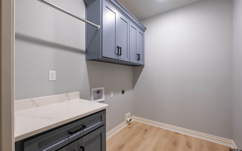 1003 Karen Dr, Lindale, TX 75771, 3 Habitaciones Habitaciones , ,2 BañosBaños,Residential,En Venta,1003 Karen Dr,0,26003429