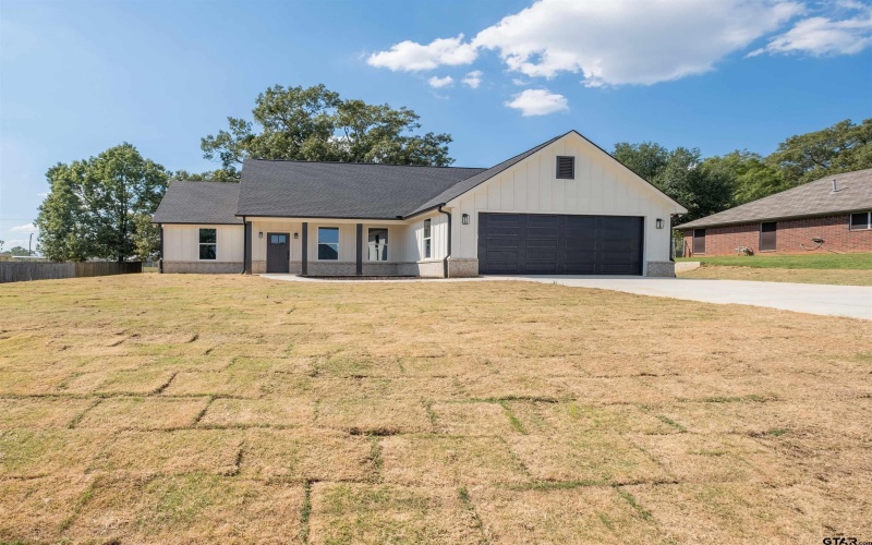 1003 Karen Dr, Lindale, TX 75771, 3 Habitaciones Habitaciones , ,2 BañosBaños,Residential,En Venta,1003 Karen Dr,0,26003429