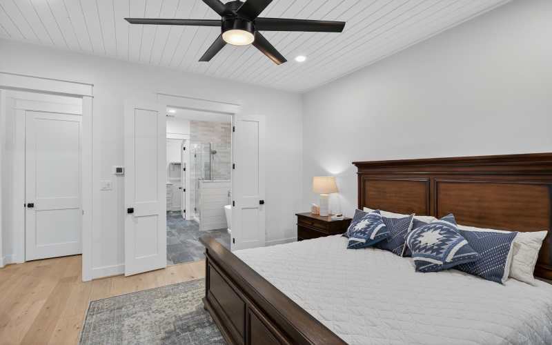 2001 Granite Cv, Kingsland, TX 78639, 5 Habitaciones Habitaciones , ,3 BañosBaños,Residential,En Venta,2001 Granite Cv,0,175978