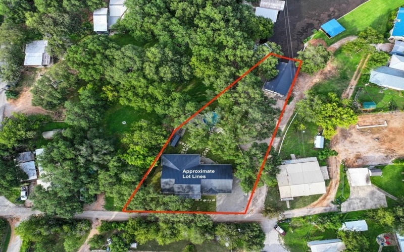 2001 Granite Cv, Kingsland, TX 78639, 5 Habitaciones Habitaciones , ,3 BañosBaños,Residential,En Venta,2001 Granite Cv,0,175978