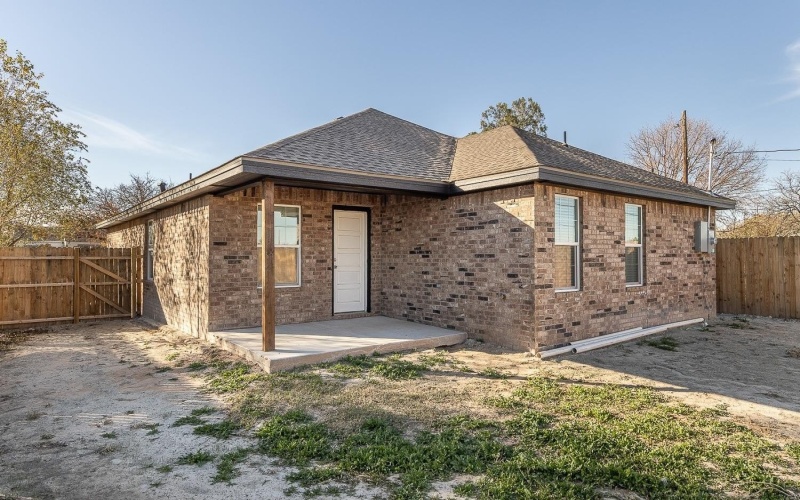 110 79th Street, Lubbock, TX 79404, 4 Habitaciones Habitaciones , ,2 BañosBaños,Residential,En Venta,110 79th Street,0,202603204