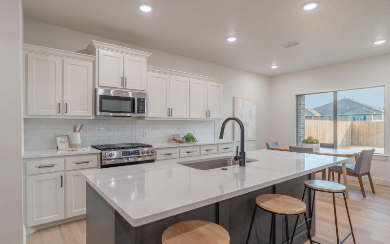 6913 14th Street, Lubbock, TX 79416, 3 Habitaciones Habitaciones , ,2 BañosBaños,Residential,En Venta,6913 14th Street,0,202603226