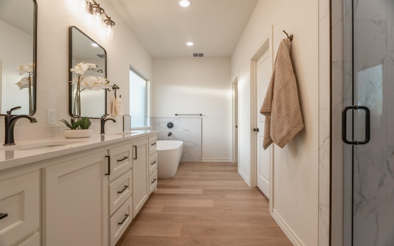 6913 14th Street, Lubbock, TX 79416, 3 Habitaciones Habitaciones , ,2 BañosBaños,Residential,En Venta,6913 14th Street,0,202603226