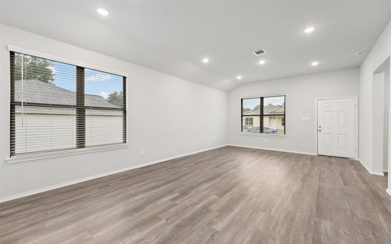 369 Byrd Drive, Lufkin, TX 75901, 3 Bedrooms Bedrooms, ,3 BathroomsBathrooms,Residential,For Sale,369 Byrd Drive,0,65106515