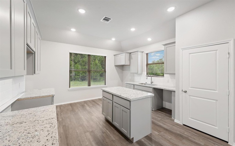 369 Byrd Drive, Lufkin, TX 75901, 3 Bedrooms Bedrooms, ,3 BathroomsBathrooms,Residential,For Sale,369 Byrd Drive,0,65106515