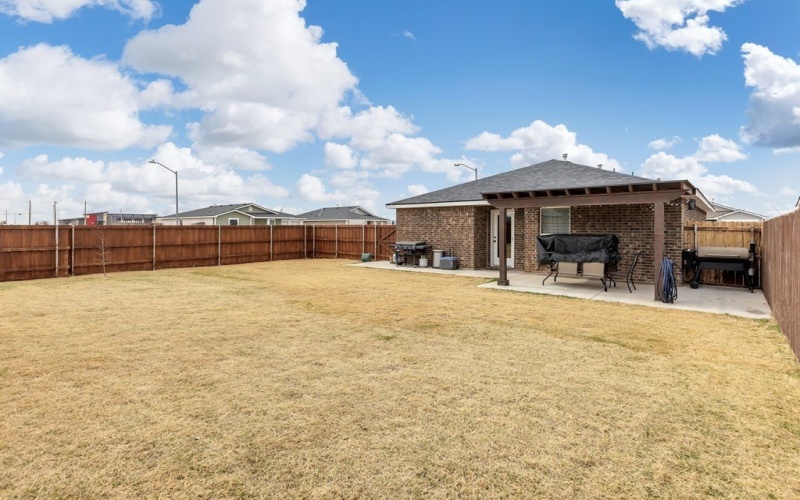 2 Maverick Dr, Odessa, TX 79765, 2 Bedrooms Bedrooms, ,2 BathroomsBathrooms,Residential,For Sale,2 Maverick Dr,0,173077