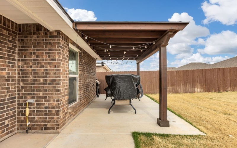 2 Maverick Dr, Odessa, TX 79765, 2 Bedrooms Bedrooms, ,2 BathroomsBathrooms,Residential,For Sale,2 Maverick Dr,0,173077