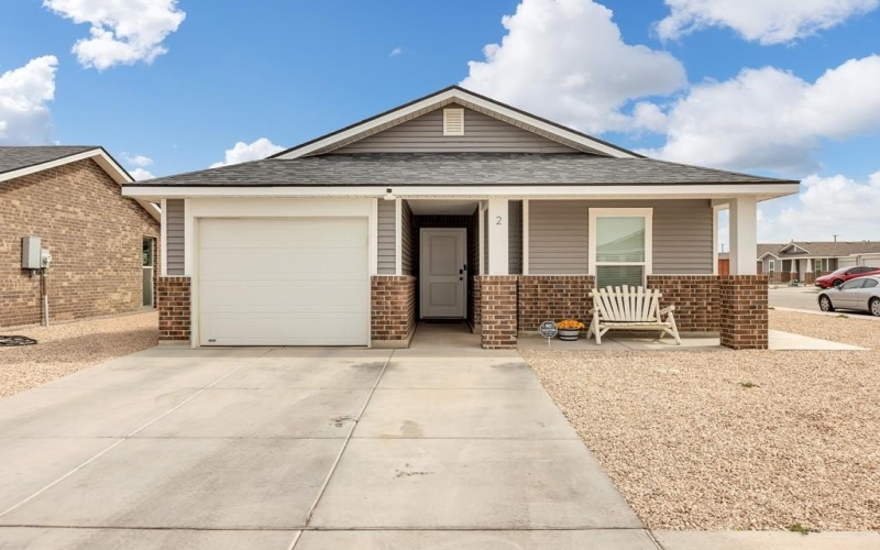 2 Maverick Dr, Odessa, TX 79765, 2 Bedrooms Bedrooms, ,2 BathroomsBathrooms,Residential,For Sale,2 Maverick Dr,0,173077