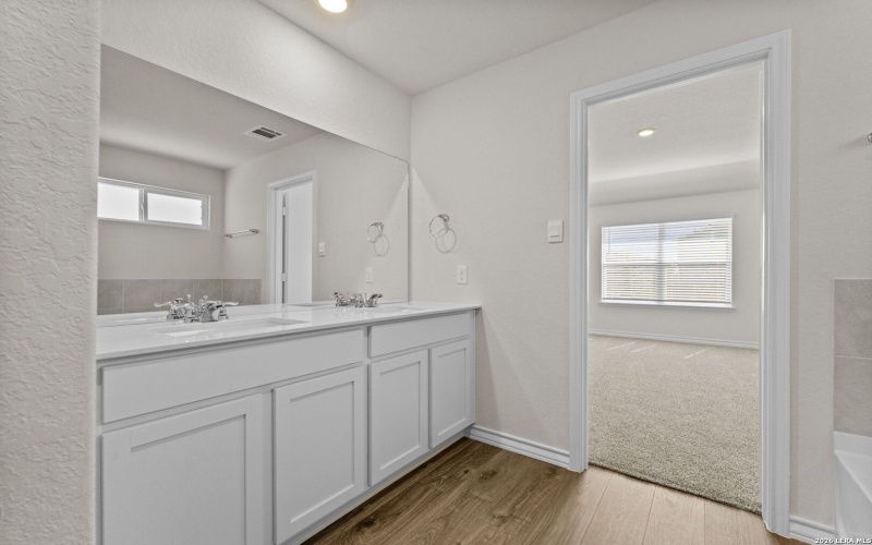 127 Ivory Gull, San Antonio, TX 78253, 3 Habitaciones Habitaciones , ,2 BañosBaños,Residential,En Venta,127 Ivory Gull,0,1947459