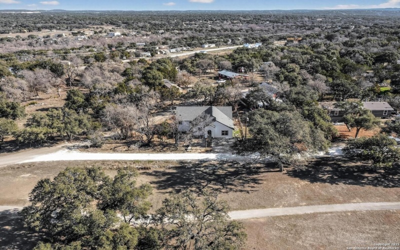 514 contour, Spring Branch, TX 78070, 3 Bedrooms Bedrooms, ,2 BathroomsBathrooms,Residential,For Sale,514 contour,0,1947520