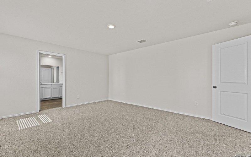 162 Double L Dr, Comfort, TX 78013, 4 Bedrooms Bedrooms, ,2 BathroomsBathrooms,Residential,For Sale,162 Double L Dr,0,1947732