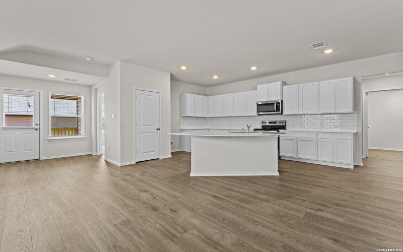 162 Double L Dr, Comfort, TX 78013, 4 Bedrooms Bedrooms, ,2 BathroomsBathrooms,Residential,For Sale,162 Double L Dr,0,1947732