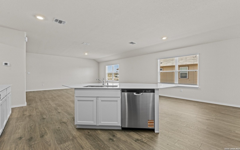 162 Double L Dr, Comfort, TX 78013, 4 Bedrooms Bedrooms, ,2 BathroomsBathrooms,Residential,For Sale,162 Double L Dr,0,1947732