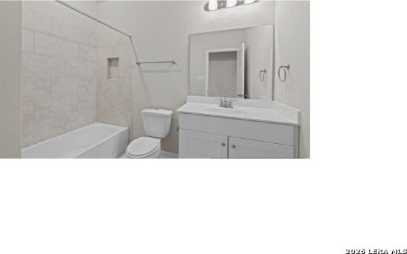 15510 Jake Crossing, San Antonio, TX 78245-7208, 4 Bedrooms Bedrooms, ,2 BathroomsBathrooms,Residential,For Sale,15510 Jake Crossing,0,1948001