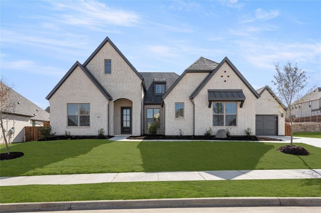 2001 Rockwood Lane, Mansfield, TX 76063, 4 Bedrooms Bedrooms, ,5 BathroomsBathrooms,Residential,For Sale,2001 Rockwood Lane,20712032