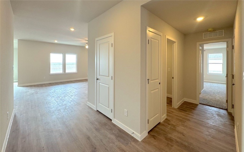 866 Fisher's Island Circle, Corpus Christi, TX 78415, 4 Habitaciones Habitaciones , ,3 BañosBaños,Residential,En Venta,866 Fisher's Island Circle,0,473129