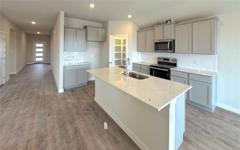 866 Fisher's Island Circle, Corpus Christi, TX 78415, 4 Habitaciones Habitaciones , ,3 BañosBaños,Residential,En Venta,866 Fisher's Island Circle,0,473129