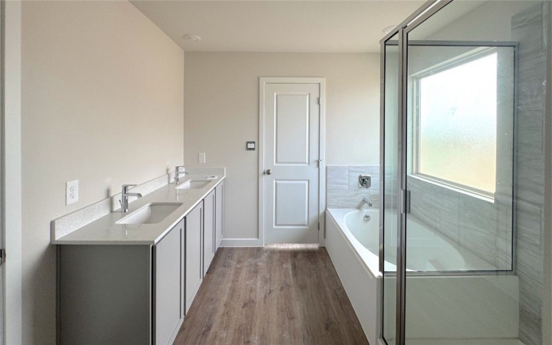 866 Fisher's Island Circle, Corpus Christi, TX 78415, 4 Habitaciones Habitaciones , ,3 BañosBaños,Residential,En Venta,866 Fisher's Island Circle,0,473129