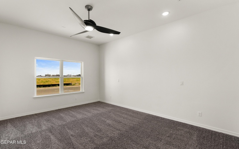 239 Bonnie Trail, Santa Teresa, NM 88008, 4 Habitaciones Habitaciones , ,3 BañosBaños,Residential,En Venta,239 Bonnie Trail,0,940046