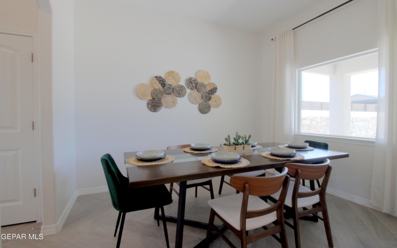 111 Wind Mill Trail, Santa Teresa, NM 88008, 5 Habitaciones Habitaciones , ,3 BañosBaños,Residential,En Venta,111 Wind Mill Trail,0,940047