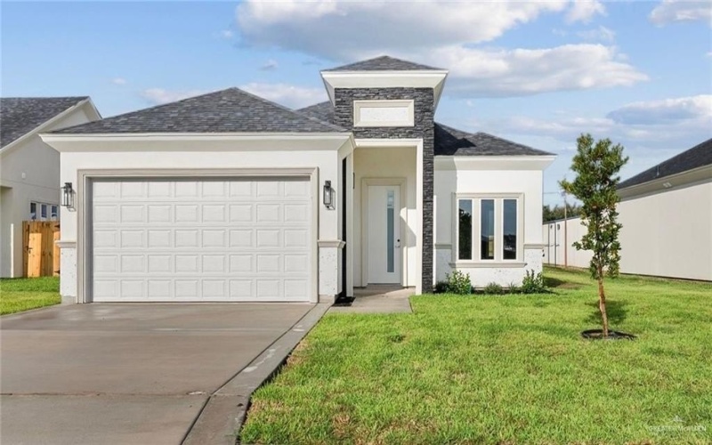 2305 N Gaytan Avenue, Edinburg, TX 78542, 4 Habitaciones Habitaciones , ,2 BañosBaños,Residential,En Venta,2305 N Gaytan Avenue,0,497199