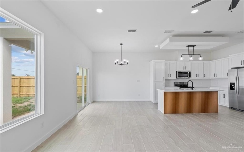 3217 La Cienega Street, Edinburg, TX 78542, 3 Bedrooms Bedrooms, ,2 BathroomsBathrooms,Residential,For Sale,3217 La Cienega Street,0,497947