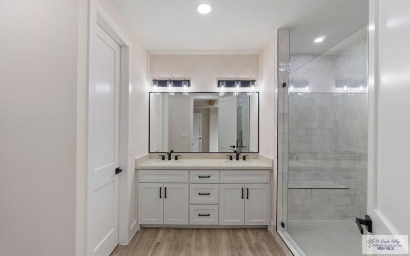 9857 HEIGHTS N, HARLINGEN, TX 78552, 4 Bedrooms Bedrooms, ,2 BathroomsBathrooms,Residential,For Sale,9857 HEIGHTS N,0,29774805