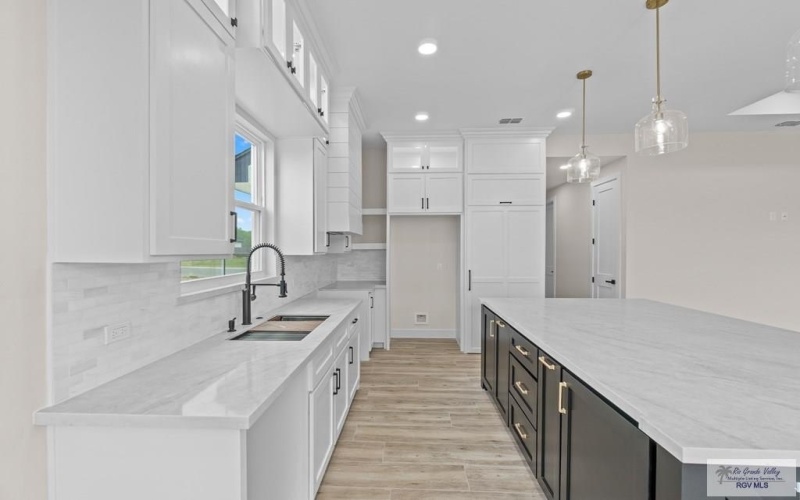 9857 HEIGHTS N, HARLINGEN, TX 78552, 4 Bedrooms Bedrooms, ,2 BathroomsBathrooms,Residential,For Sale,9857 HEIGHTS N,0,29774805