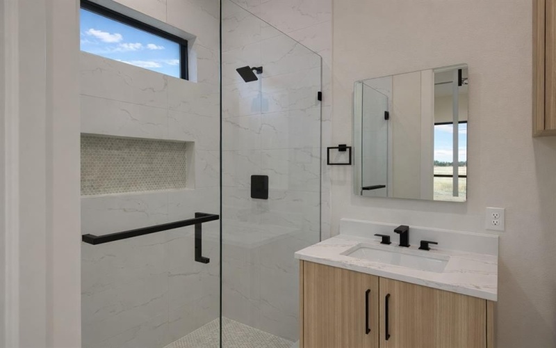 2008 Nichole Boulevard, Pottsboro, TX 75076, 4 Habitaciones Habitaciones , ,3 BañosBaños,Residential,En Venta,2008 Nichole Boulevard,0,21128015