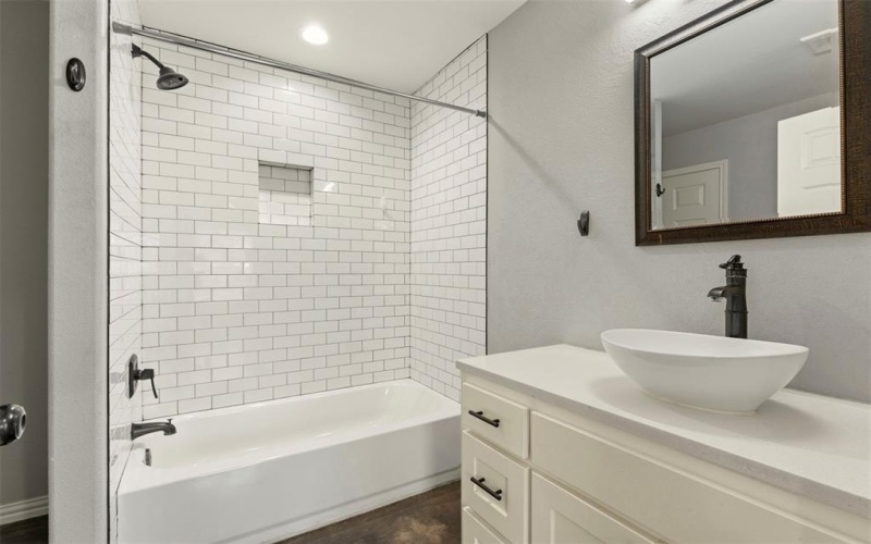 933 Rice Street, Denison, TX 75020, 3 Bedrooms Bedrooms, ,2 BathroomsBathrooms,Residential,For Sale,933 Rice Street,0,21194701