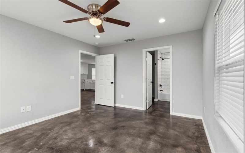 933 Rice Street, Denison, TX 75020, 3 Bedrooms Bedrooms, ,2 BathroomsBathrooms,Residential,For Sale,933 Rice Street,0,21194701