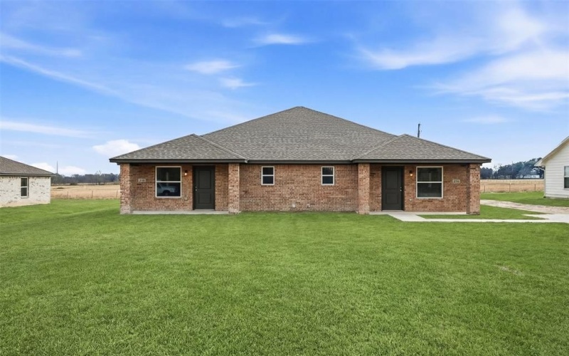 216-218 Melissa Street, Bruceville Eddy, TX 76524, ,Residential Multi Family,En Venta,216-218 Melissa Street,0,21198009