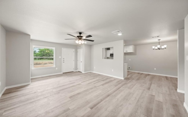 216-218 Melissa Street, Bruceville Eddy, TX 76524, ,Residential Multi Family,En Venta,216-218 Melissa Street,0,21198009