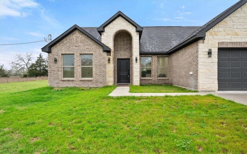 6771 NW County Road 1146, Barry, TX 75102, 3 Bedrooms Bedrooms, ,2 BathroomsBathrooms,Residential,For Sale,6771 NW County Road 1146,0,21203526