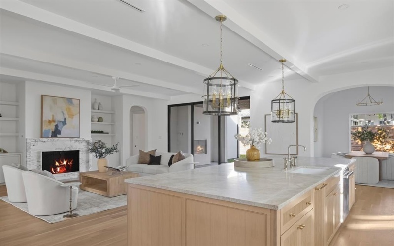 9826 Mixon Drive, Dallas, TX 75220, 6 Habitaciones Habitaciones , ,7 BañosBaños,Residential,En Venta,9826 Mixon Drive,0,21203608