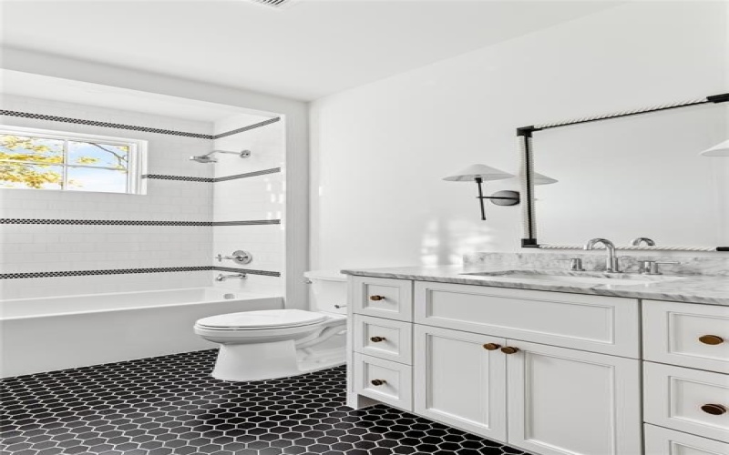 9826 Mixon Drive, Dallas, TX 75220, 6 Habitaciones Habitaciones , ,7 BañosBaños,Residential,En Venta,9826 Mixon Drive,0,21203608