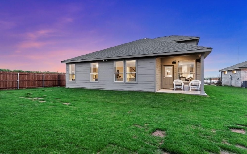 105 RINGTRAIL Drive, Rhome, TX 76078, 5 Bedrooms Bedrooms, ,3 BathroomsBathrooms,Residential,For Sale,105 RINGTRAIL Drive,0,21204092