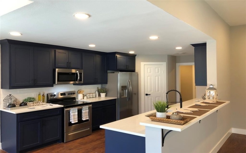 301 E 14th Avenue, Corsicana, TX 75110, 4 Habitaciones Habitaciones , ,2 BañosBaños,Residential,En Venta,301 E 14th Avenue,0,21205014