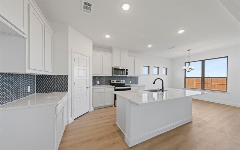 1936 Nightfall Drive, Venus, TX 76084, 5 Bedrooms Bedrooms, ,3 BathroomsBathrooms,Residential,For Sale,1936 Nightfall Drive,0,21205201