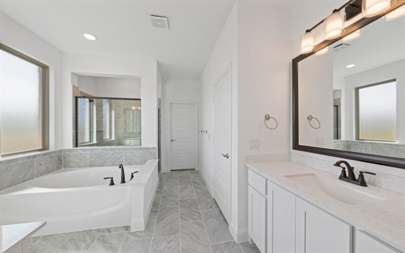 1936 Nightfall Drive, Venus, TX 76084, 5 Bedrooms Bedrooms, ,3 BathroomsBathrooms,Residential,For Sale,1936 Nightfall Drive,0,21205201