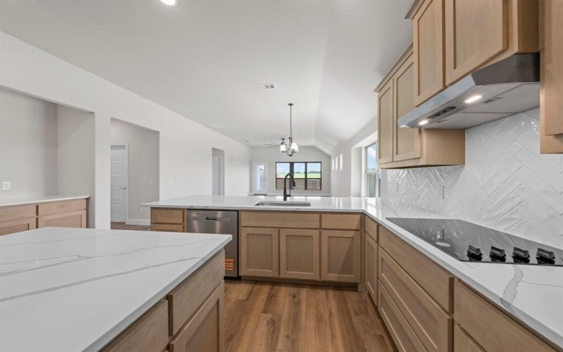 1989 Daybreak Drive, Venus, TX 76009, 5 Habitaciones Habitaciones , ,3 BañosBaños,Residential,En Venta,1989 Daybreak Drive,0,21205215