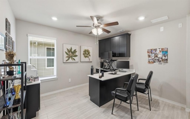 16605 LAGUNA VISTA Street, Fort Worth, TX 76247, 4 Habitaciones Habitaciones , ,3 BañosBaños,Residential,En Venta,16605 LAGUNA VISTA Street,0,21205391