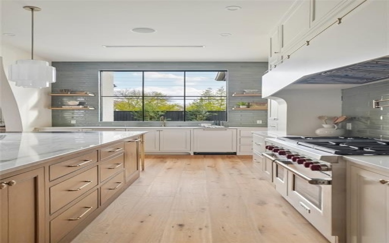 5958 Elderwood Drive, Dallas, TX 75230, 5 Bedrooms Bedrooms, ,6 BathroomsBathrooms,Residential,For Sale,5958 Elderwood Drive,0,21204872