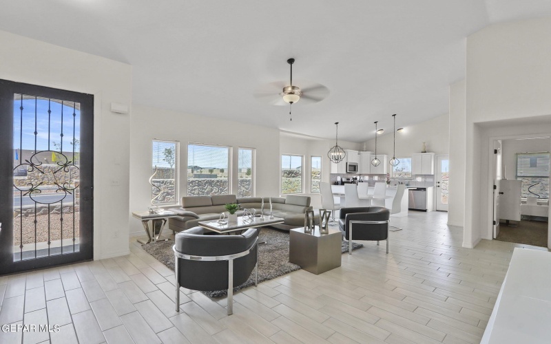 265 Adamtowne Drive, El Paso, TX 79928, 4 Habitaciones Habitaciones , ,2 BañosBaños,Residential,En Venta,265 Adamtowne Drive,0,902600