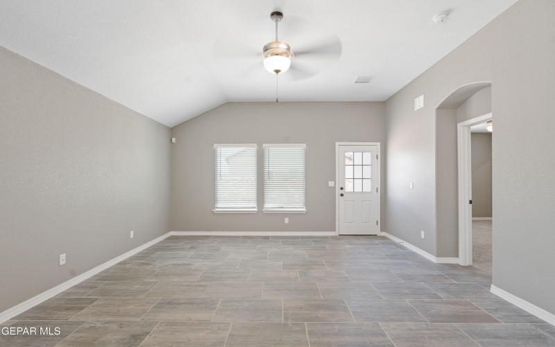 13840 Summer Hail Avenue, El Paso, TX 79928, 4 Bedrooms Bedrooms, ,3 BathroomsBathrooms,Residential,For Sale,13840 Summer Hail Avenue,0,940067